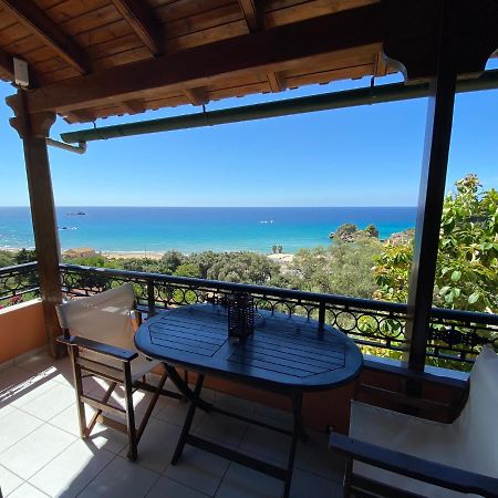 Papadatos Apts With Amazing View - 5Mins From The Beach Kontogialos Екстер'єр фото