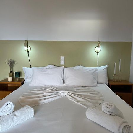 Papadatos Apts With Amazing View - 5Mins From The Beach Kontogialos Екстер'єр фото
