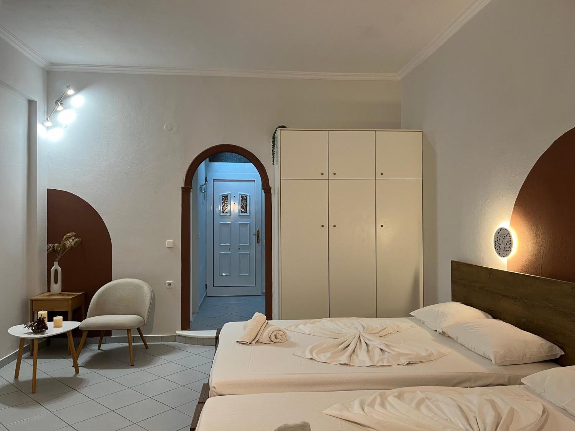 Papadatos Apts With Amazing View - 5Mins From The Beach Kontogialos Екстер'єр фото
