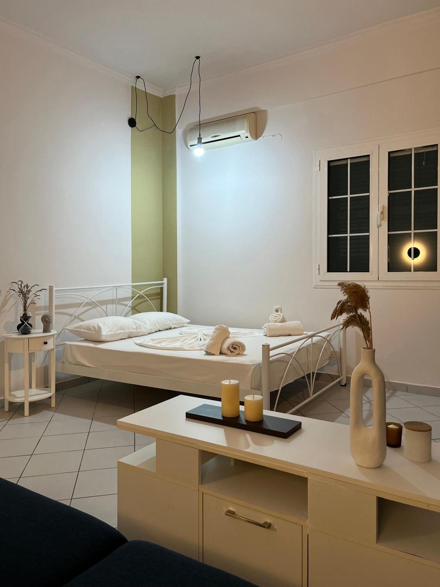 Papadatos Apts With Amazing View - 5Mins From The Beach Kontogialos Екстер'єр фото