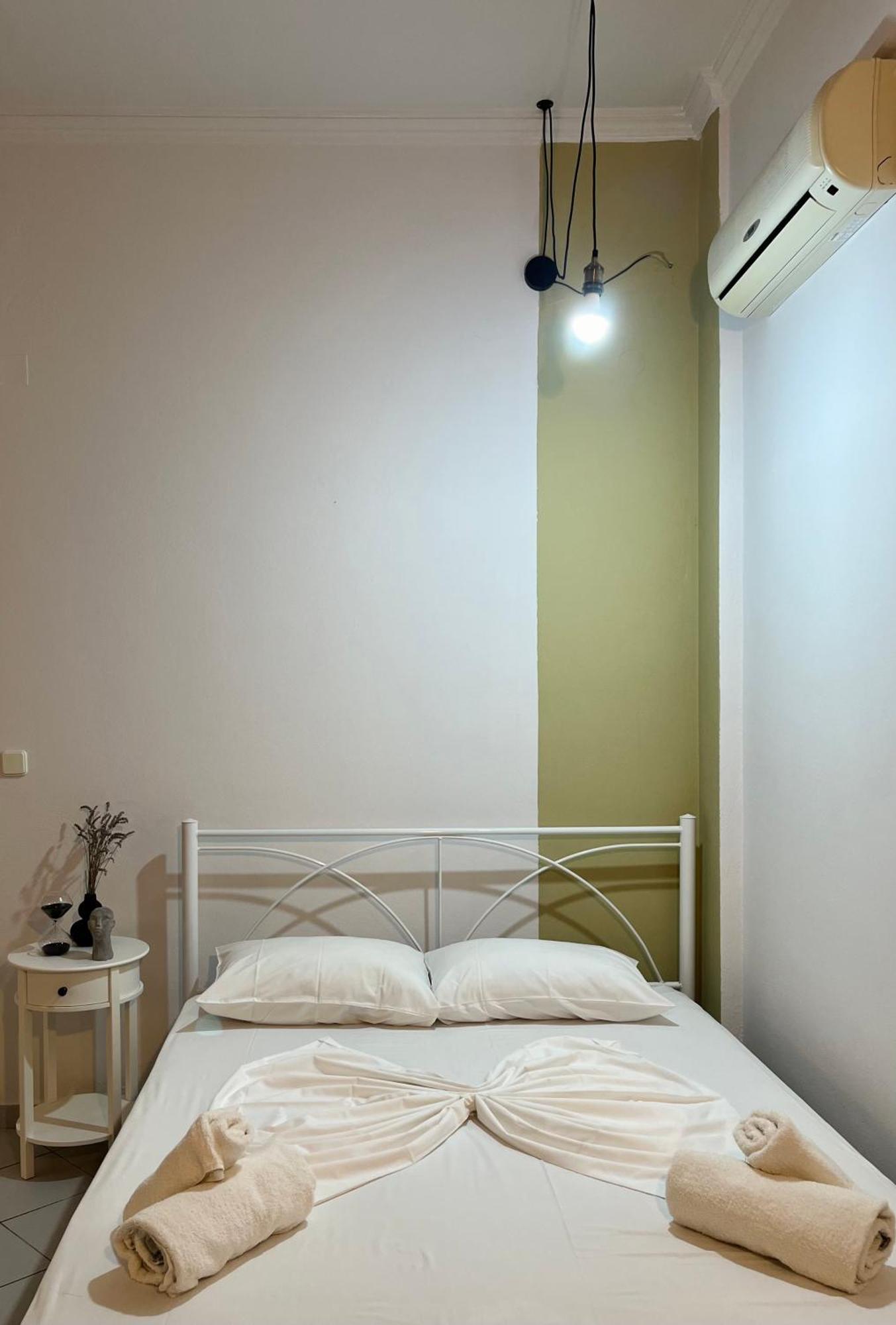 Papadatos Apts With Amazing View - 5Mins From The Beach Kontogialos Екстер'єр фото
